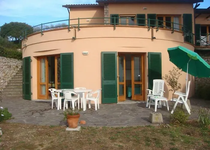 Claudia * Capoliveri (Isola d'Elba)